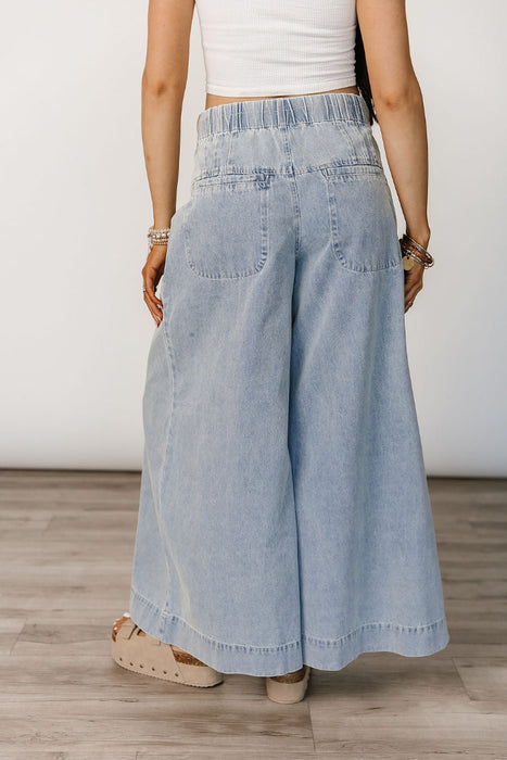 Luna Wide Leg Jeans